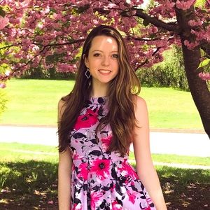 Meet your Posher, Paige